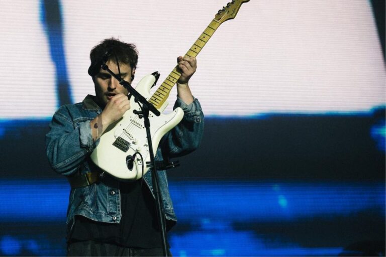 il musicista Sam Fender